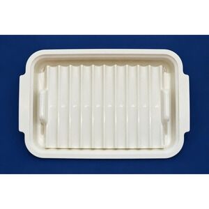 Rubbermaid 1980s Microwave Cookware 9x13 Roaster Pan , 3 Qt, Bacon Grill Rack